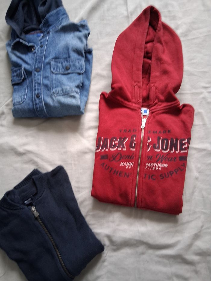 Gros lot de vêtements garçon en 10 ans - photo numéro 6
