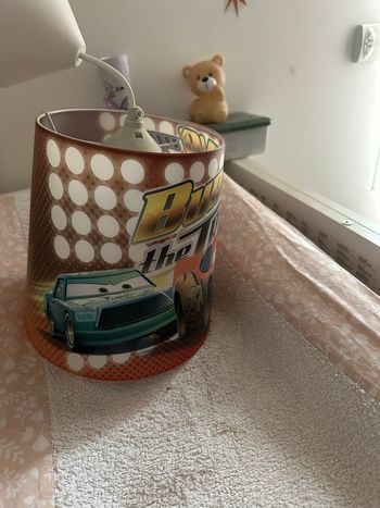 Lustre Cars – Luminaire pour chambre d’enfant