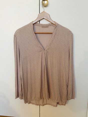 Blouse à petits motifs vieux rose