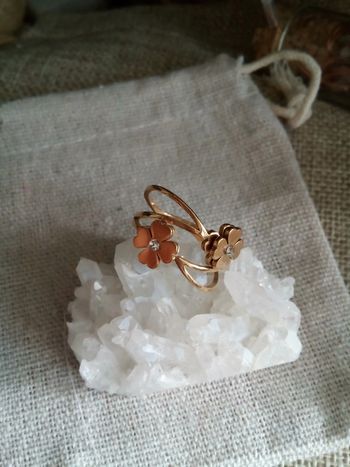 Bague fleurs bohèmes en acier