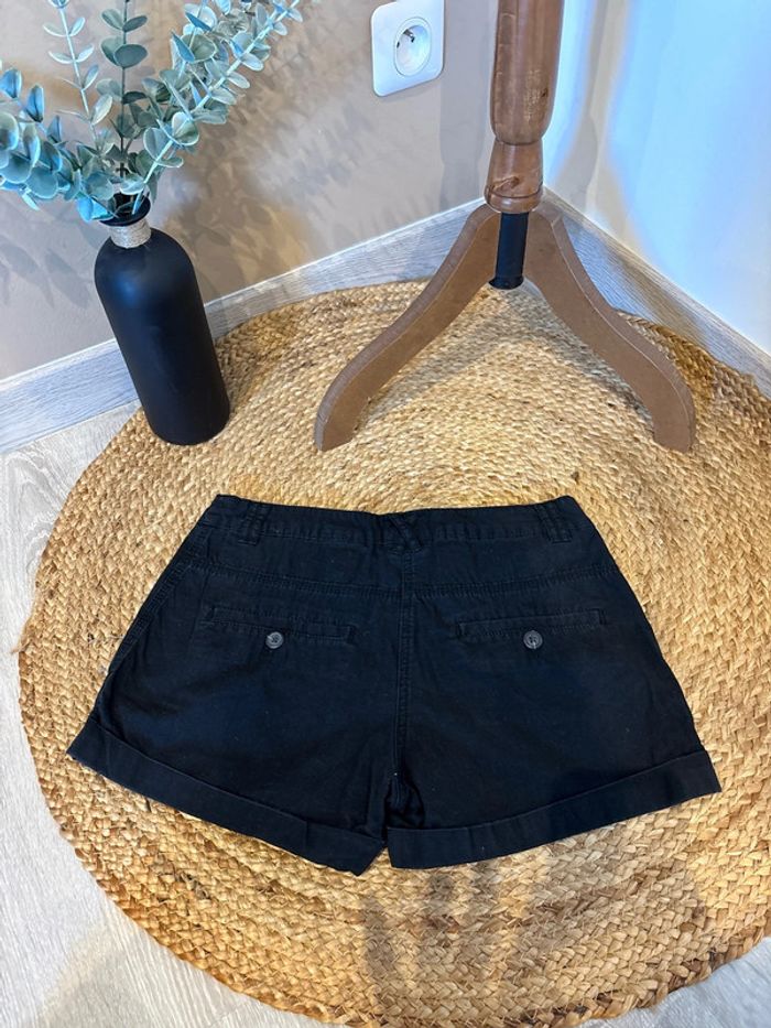 Short noir H&M femme taille 36 - photo numéro 5