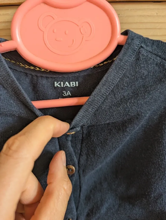 Gilet à boutons 3 ans