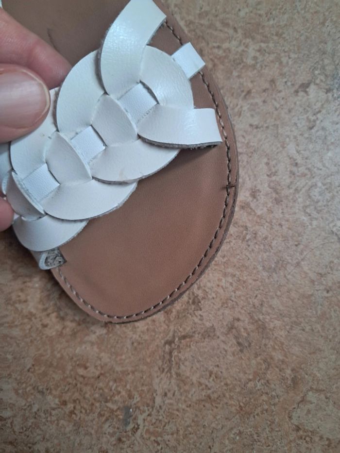 Sandales neuve blanche 29 - photo numéro 3