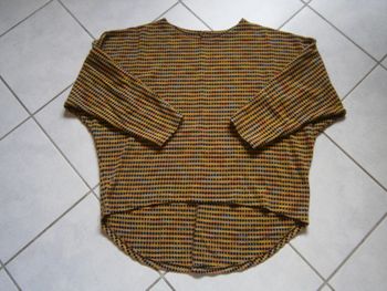 Haut/pull moutarde manches chauve souris Taille XL