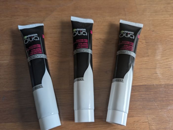 Lot de 3 soins après coloration des cheveux Olia Garnier neuf - photo numéro 2