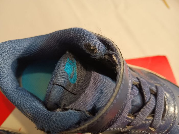 Chaussure enfant nike taille 25 - photo numéro 3