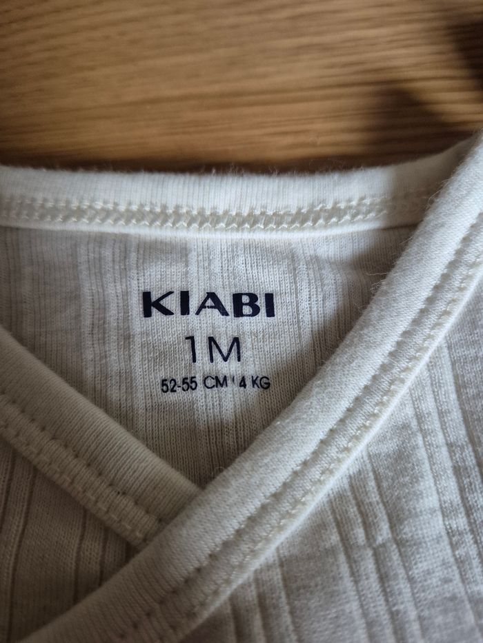 Lot de 3 bodys Kiabi - photo numéro 3