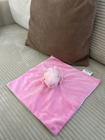 Doudou peppa pig