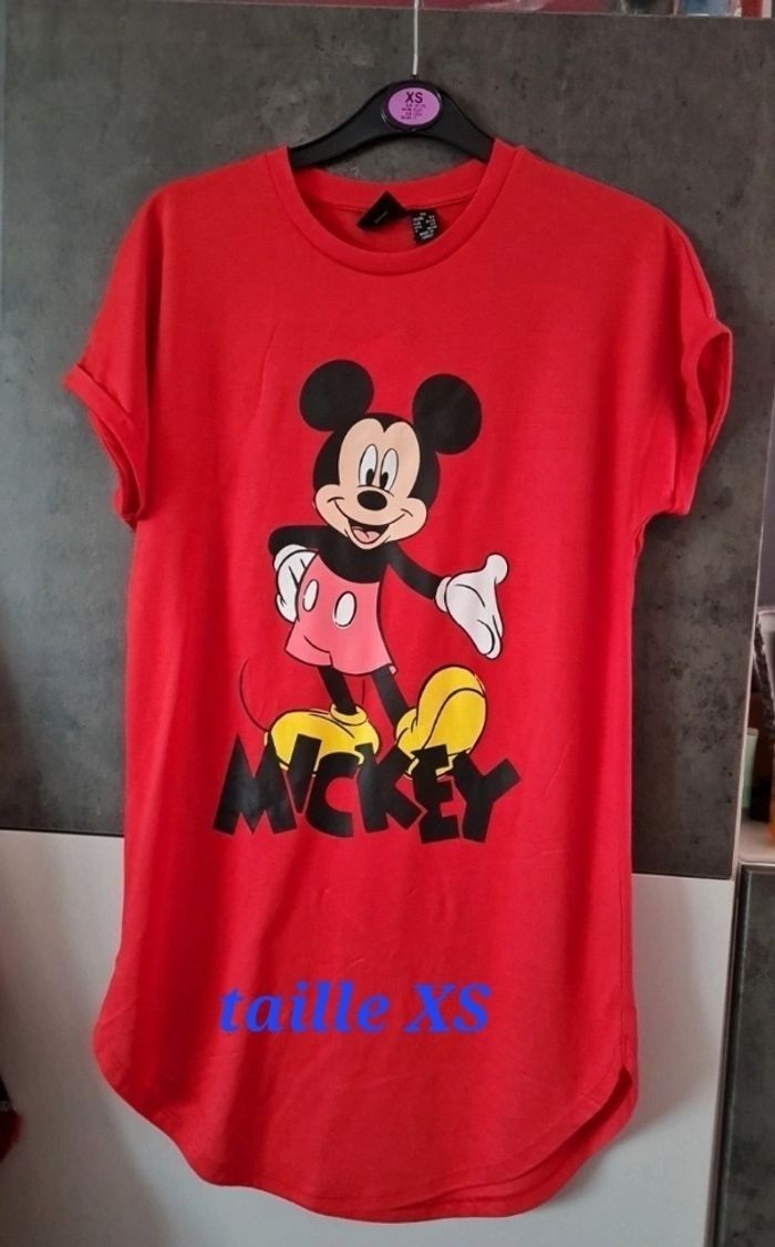 Tee shirt long taille XS neuf