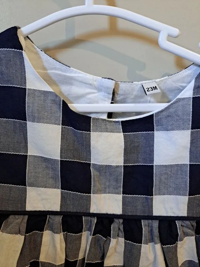 Robe - marque inconnue - 23 mois - photo numéro 3