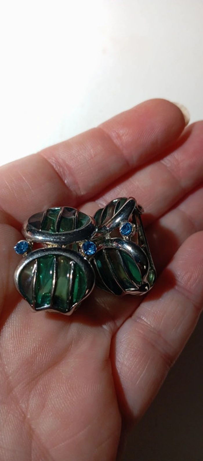 Clips d'oreilles transparents - photo numéro 5