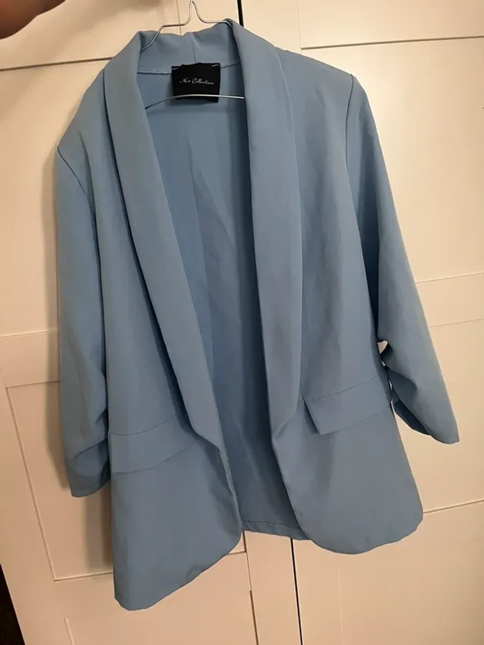 Ensemble bleu clair short et veste - photo numéro 2