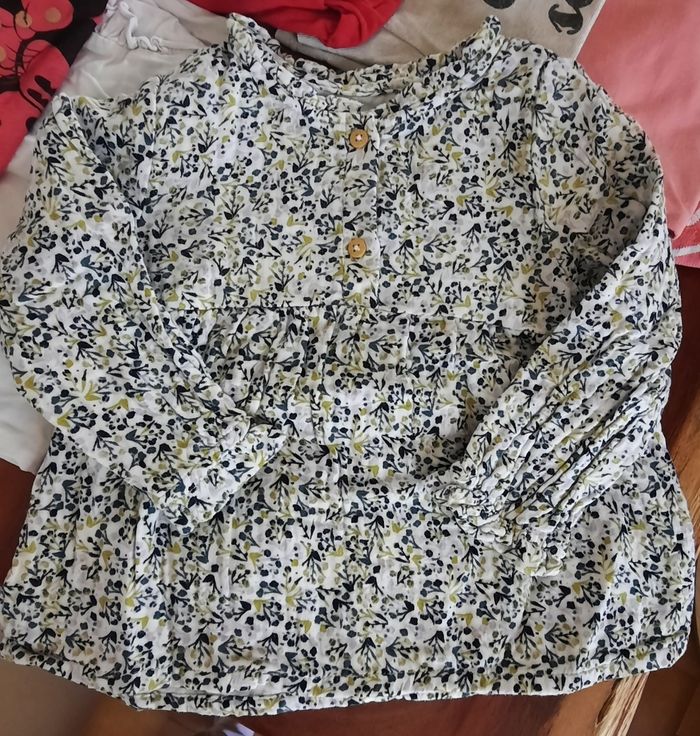 Lot vêtements 2-3 ans - photo numéro 5