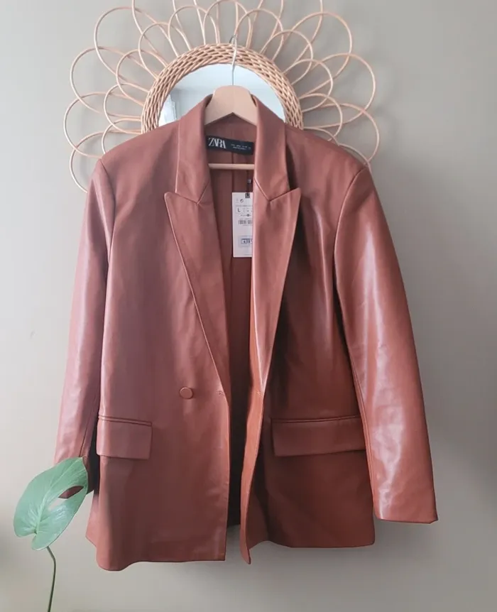 Veste Zara femme neuve Taille L - photo numéro 2