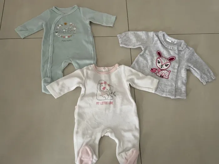 Pyjamas bébé fille 1 mois - photo numéro 4