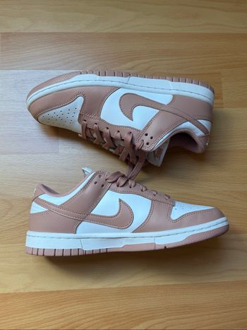 Nike Dunk Low Rose Whisper – Pointure 38 – Très bon état