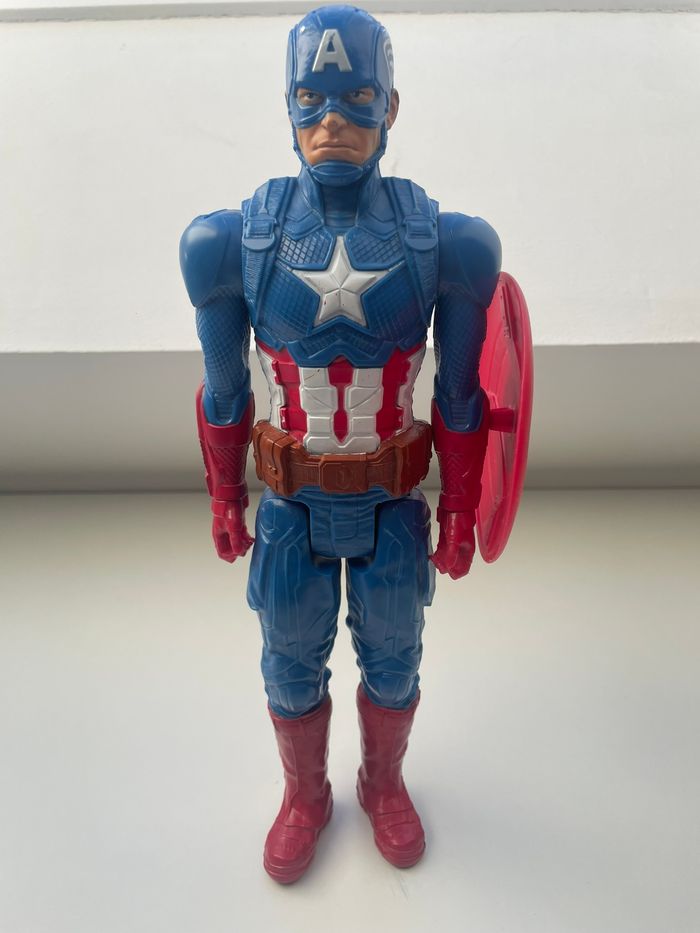 Figurine Captain America - photo numéro 2
