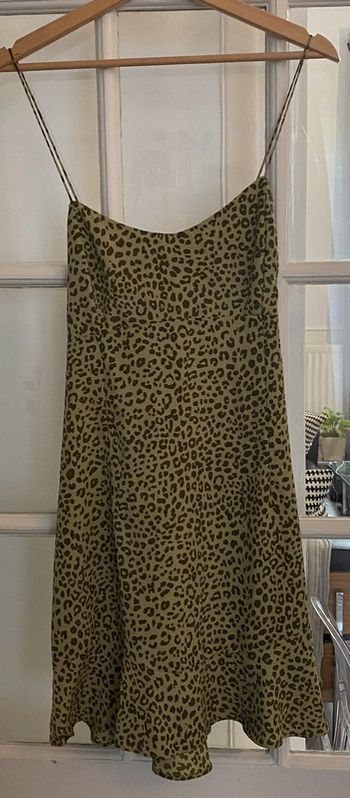 Petite robe fluide Zara croisée dans le dos Taille L