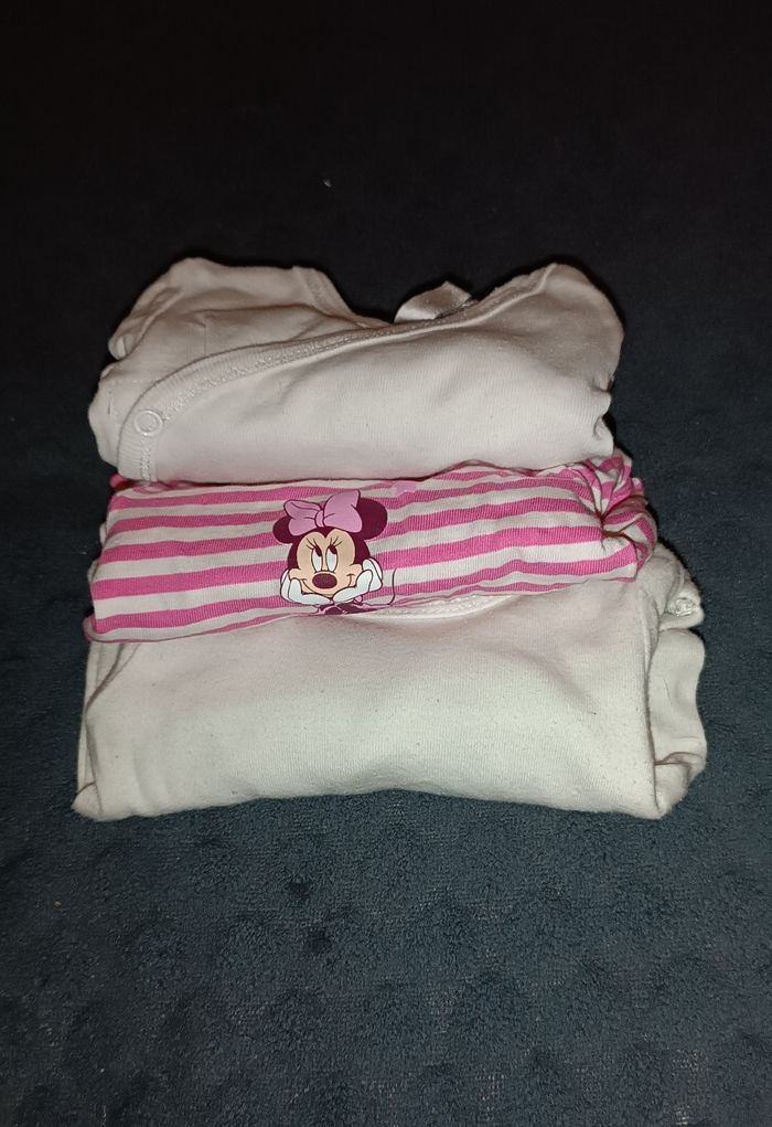 Lot de 3 bodies manches courtes