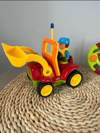 Tractopelle/ camion de chantier télécommandé