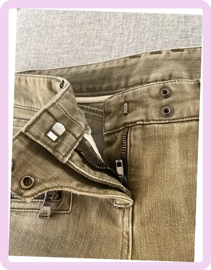 Jean Vert Effet Usé/Déchiré – Balmain – Taille 40 💚 - photo numéro 4