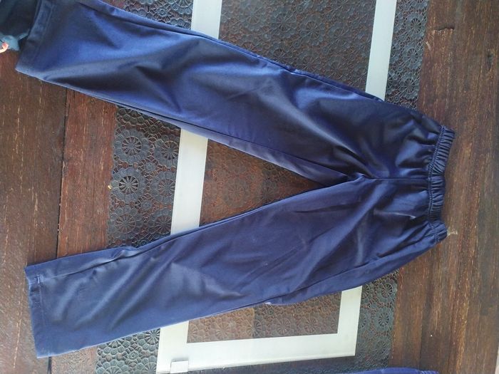 Lot pantalons jogging + veste 6 ans garcon - photo numéro 7