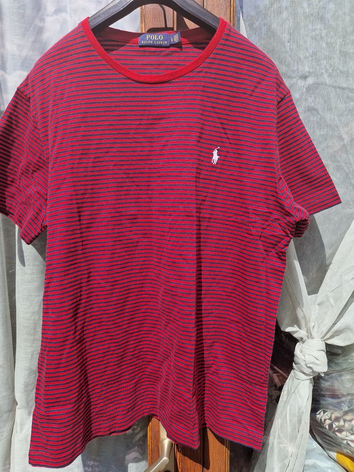 T shirt marinière rouge et bleue logo blanc polo Ralph Lauren taille L.