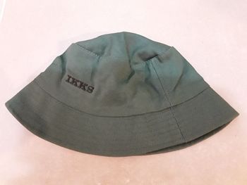 Bob kaki garçon 6 ans IKKS NEUF