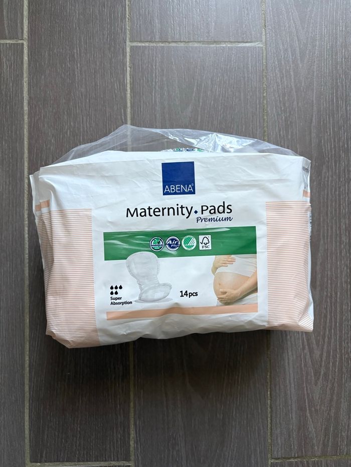 Serviettes maternité