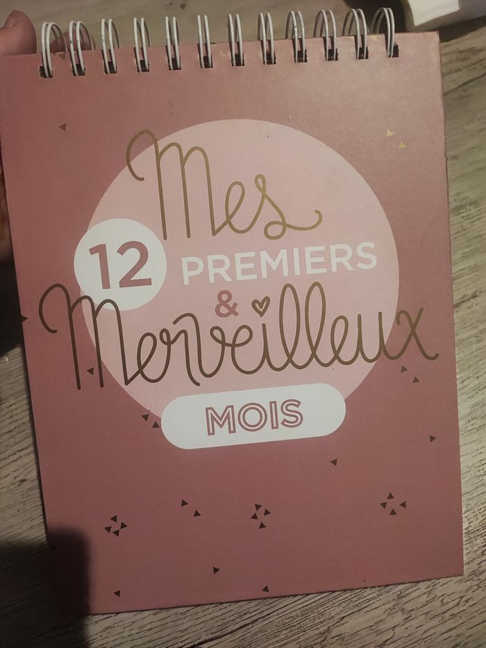 Carnet "mes 12 premiers mois"