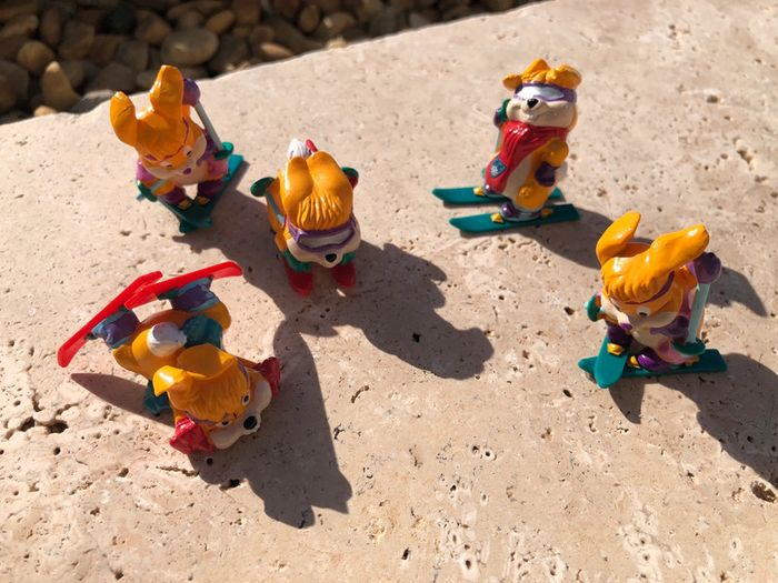 Figurines Kinder Surprise 1993 Les lapins Ski Bunnies