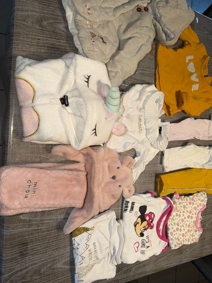 Lot vêtements - photo numéro 4