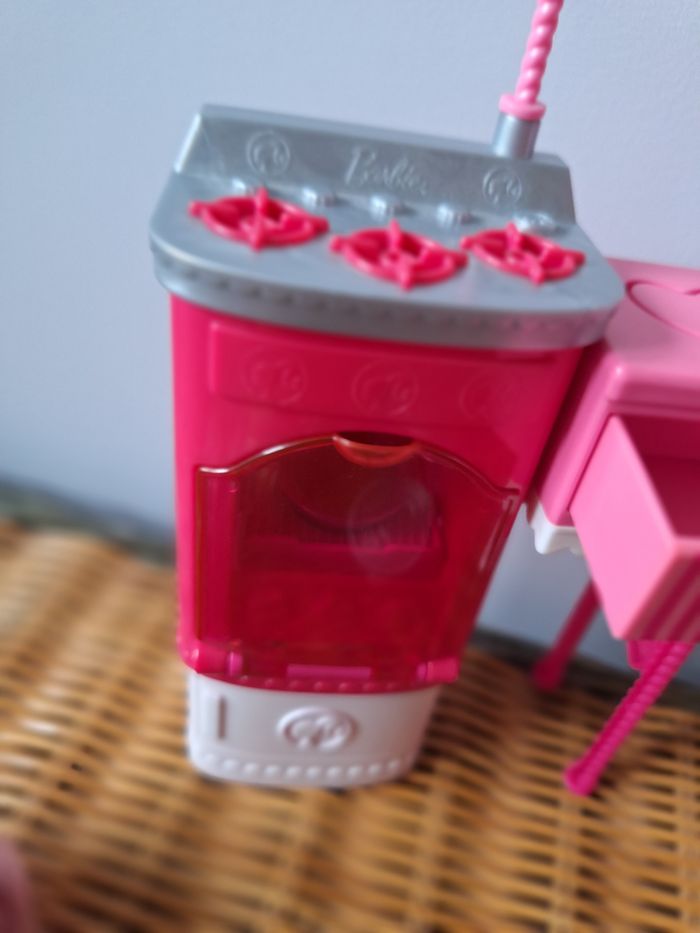 Barbie pâtissière avec son four et 2 poupées chelsea (soeurs de barbie) - photo numéro 9
