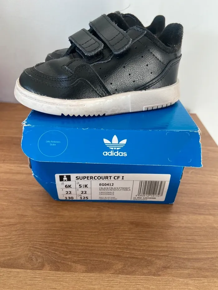 Basket Adidas bébé 22 - photo numéro 2