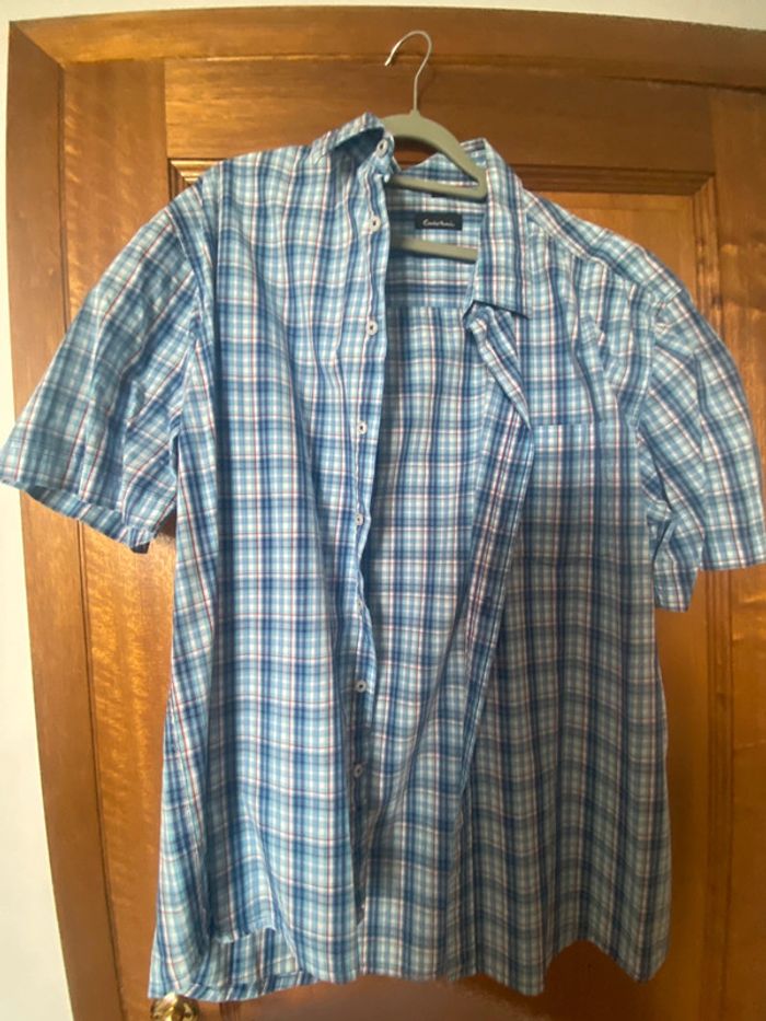 Chemise à carreaux manches courtes