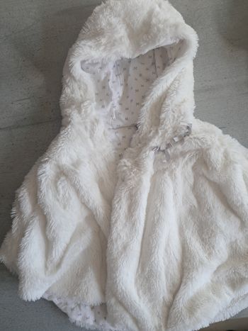 Une cape