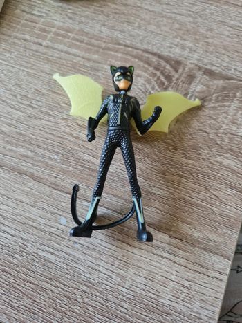 Figurine miraculous