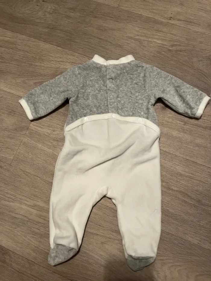 Pyjama - photo numéro 3