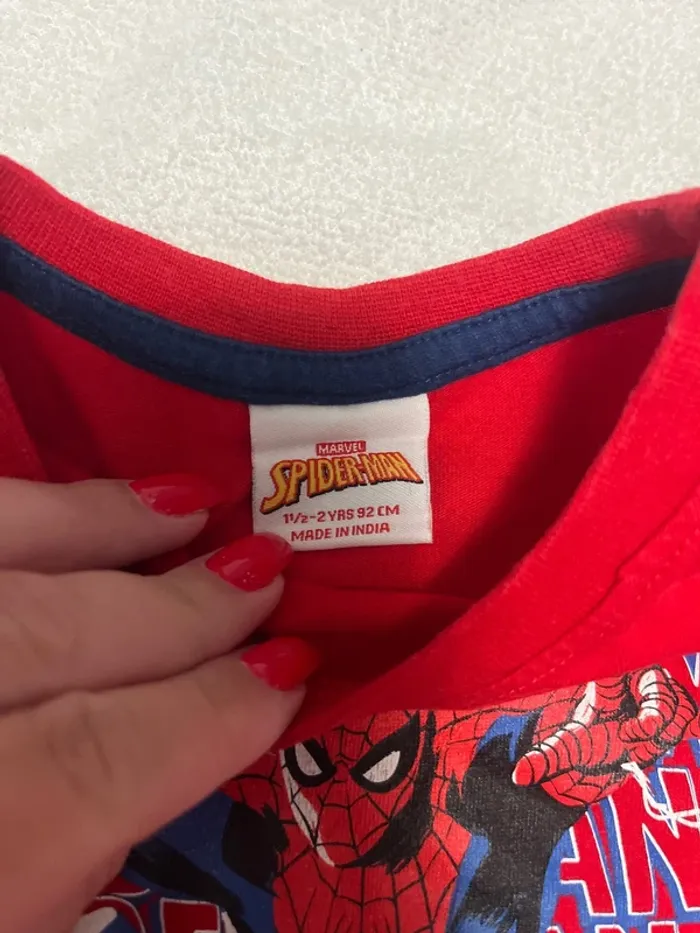 Pyjama Spiderman 1,5 / 2 ans - photo numéro 2