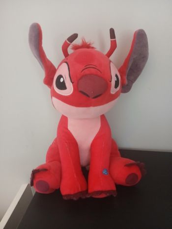 Peluche switch rouge