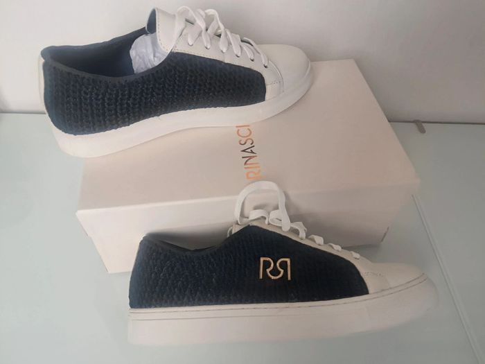 Rinascimento baskets noire et blanche P.39