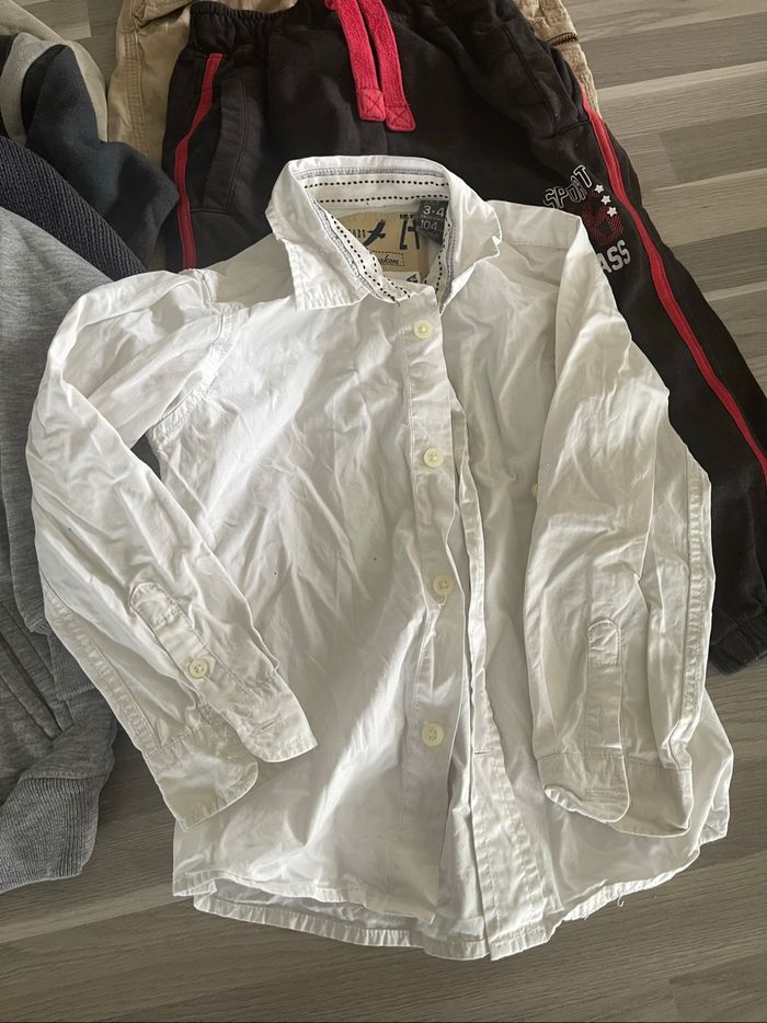 Lot vêtements garçon taille 3 ans - photo numéro 4