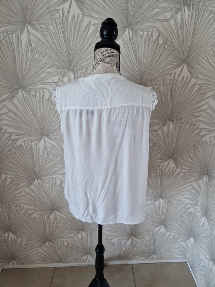 Jolie blouse only taille 42 - photo numéro 2