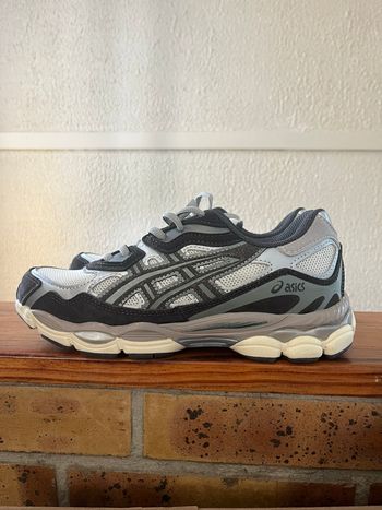 Asics  gel NYC 