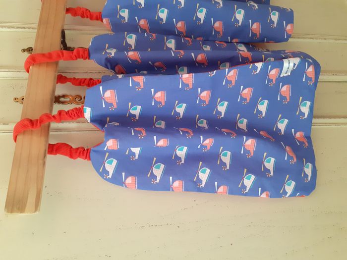 Lot de 4 Serviettes de cantine maternelle élastiquées Hélicoptère rouge (R1/2025) - photo numéro 2