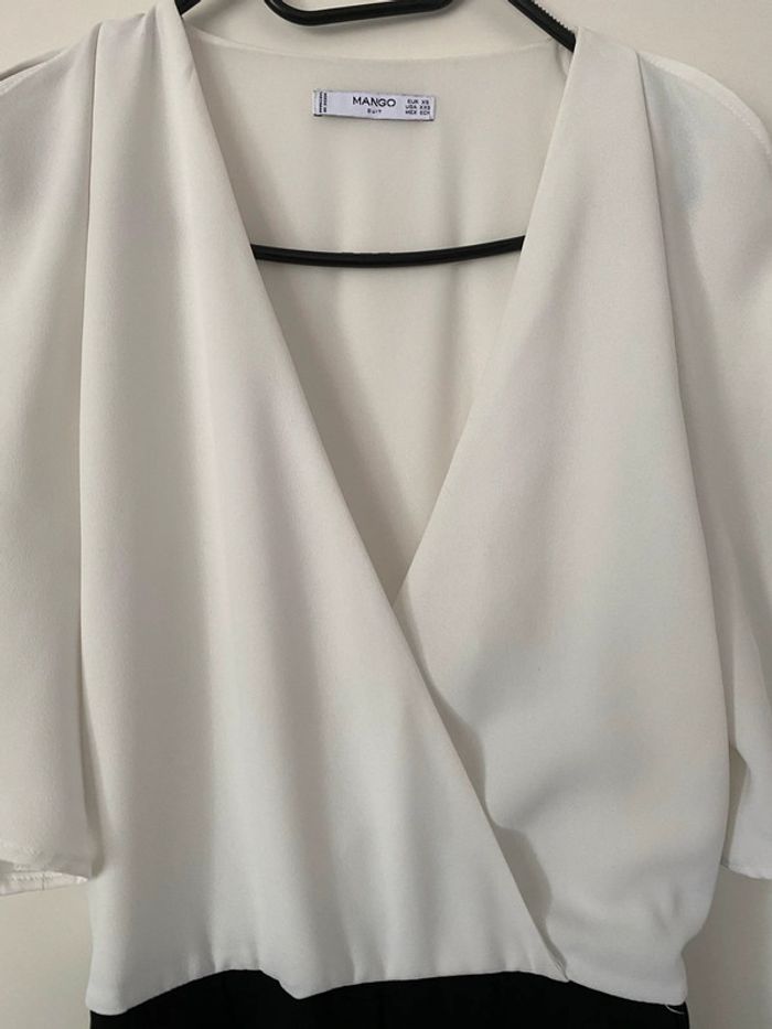 Combinaison noire et blanche Mango taille XS - photo numéro 3