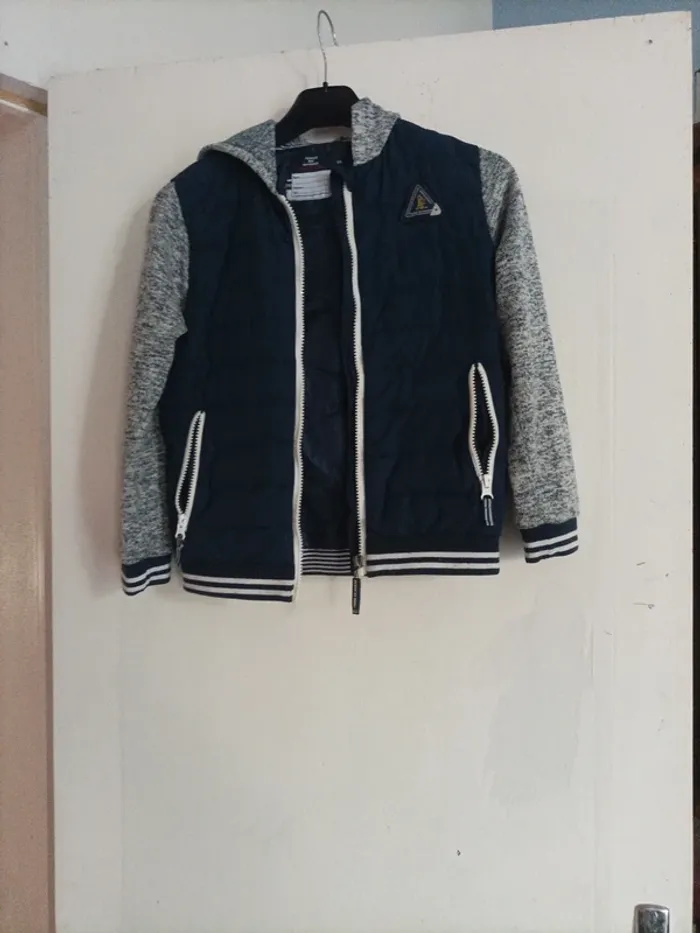 Veste/pull terre de Marins