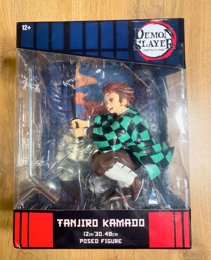 Lansay , figurine demon slayer pose tanjiro Kamado 30 cm