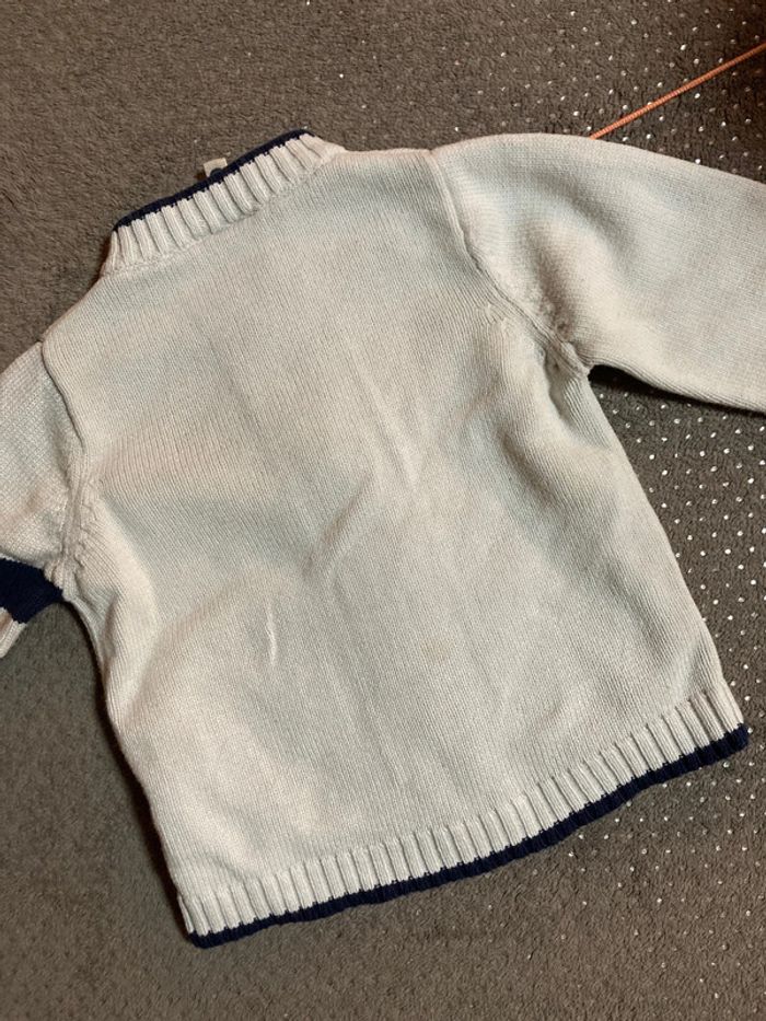 Lot 2 pantalons et 1 gilet 18 mois - photo numéro 16