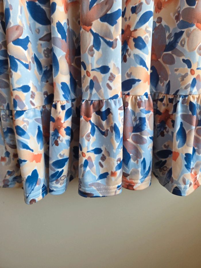 Robe fleurie DBT - taille m/l - photo numéro 4